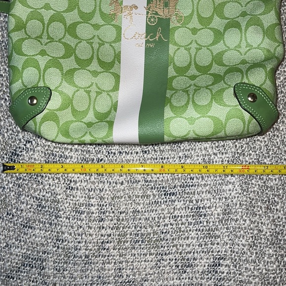 Heritage Green & White Coach bag - Picture 8 of 9